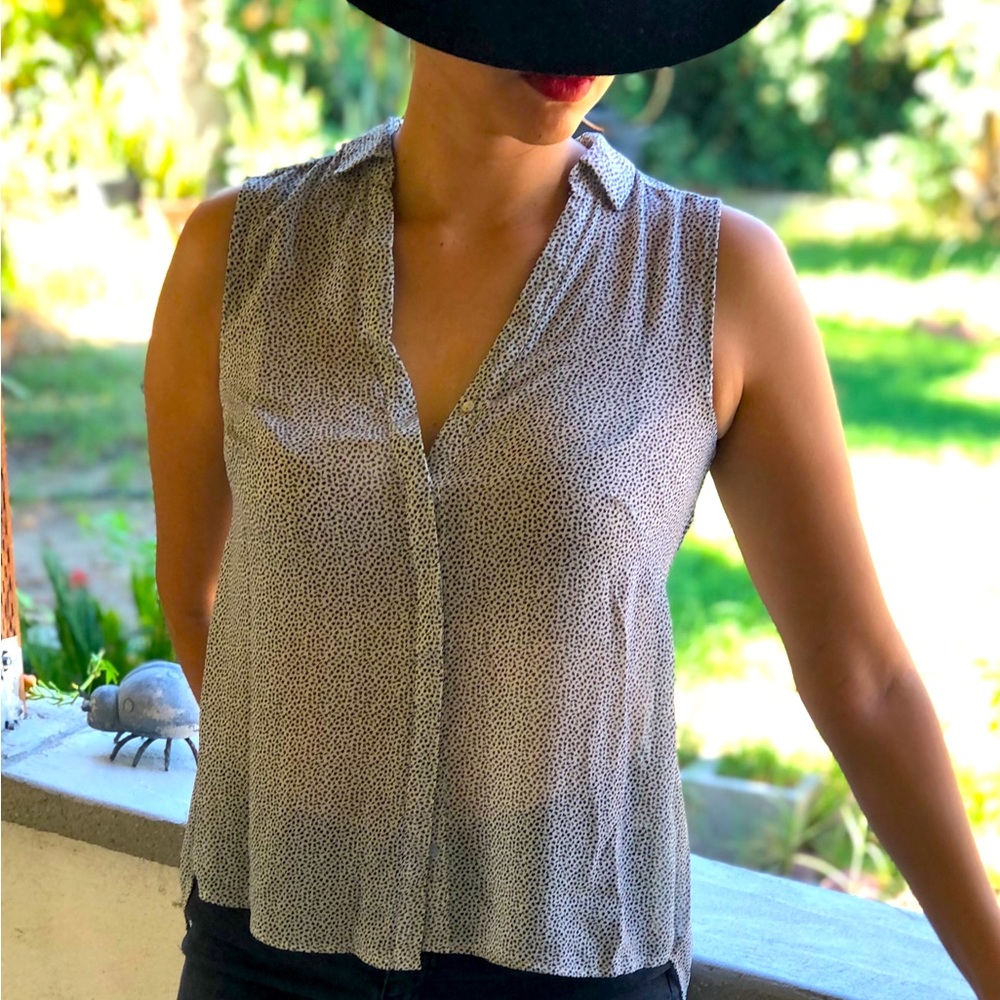 H&M Black & White Polka Leaf Sleeveless Blouse, Size 4
